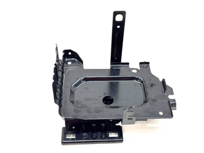 Bandeja de batería del motor Chevrolet Equinox 2018-2023 soporte de sujeción OEM 84179727C Foto 1 de 4