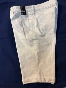 New York & Company Damengröße 12 NY&C Bowery Bermuda Shorts weiß Denim - Bild 1 von 13