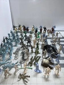 1960's Marx Sears Mixed Lot Blue And Gray, Horses Figures, Over 100 Pieces - Picture 1 of 12