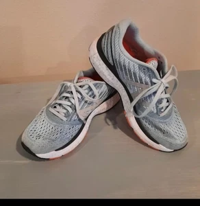 Scarpe da tennis New Balance donna 860v9 corsa passeggio taglia 8D blu rosa nero arco - Foto 1 di 9