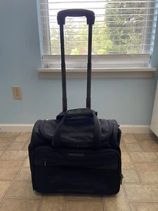 Andiamo Bravo Black 17 Inch Wheeled Carry On Luggage Very Clean! Barely Used! - Picture 1 of 14