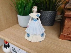 Coalport Beau Monde Lynne Figurine 1994 - Picture 1 of 5