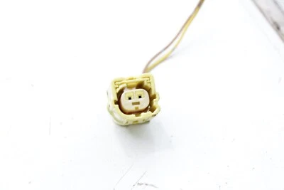 2009-2015  Nissan Xterra connector  front sensor oem e18 - Image 1 of 3