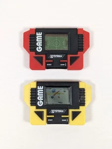 2No Systema LCD Handheld Games Space Rescue & Football Late 1980's - Untested - Bild 1 von 8