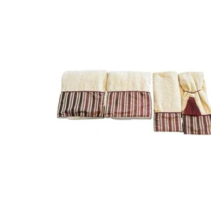 Set asciugamani da bagno vintage Rodeo Home 5 pezzi beige bordeaux bordo a righe oro - Foto 1 di 12