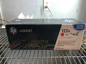 Cartucho de tóner magenta HP 122A Q3963A GENUINO 2550 2820 2840 NUEVO FABRICANTE DE EQUIPOS ORIGINALES - Imagen 1 de 1