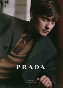 2011 PRINT AD - PRADA FASHION CLOTHING AD - TOBEY MAGUIRE NEW YORK NY - Bild 1 von 1