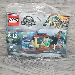 LEGO Jurassic World Baby Velociraptor Playpen (30382) - Picture 1 of 2