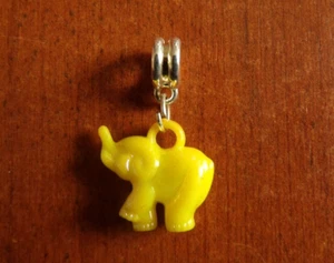 pendentif argenté éléphant jaune 18 x 20 mm - Picture 1 of 2