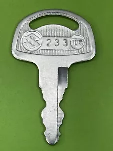 233 - Suzuki Pre Cut Key GS750 GS1000 GT750 TS400 T500 GT550 TC305 RE5 R5 GT500 - Picture 1 of 1