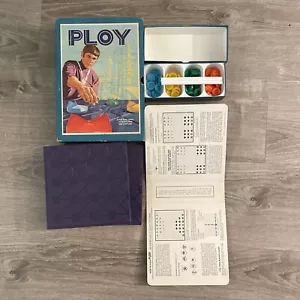 Ploy: A Strategic Game of Maneuver and Capture 3M Bookshelf Game 1970 - Imagen 1 de 3