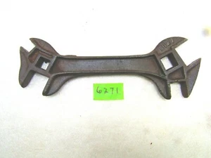 Llave de hierro fundido, múltiples extremos, R121 - Imagen 1 de 5