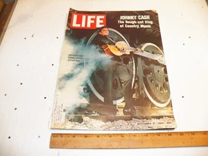 LIFE Magazine November 21, 1969 JOHNNY CASH The Rough-cut King of Country Music - Foto 1 di 5