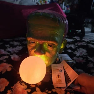  Virale MARTHA STEWART Frankenstein Monster blasende Blase Büste. Neu mit Etikett Rarität - Bild 1 von 8