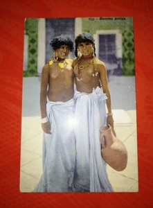 CPA TUNISIE - AFRIQUE DU NORD n° 702 - Bonnes Amies Lehner & Landrock.tunis NUDE - Imagen 1 de 2