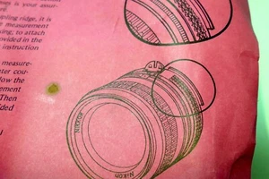 Nikon card for Ai coupling guide for F camera Non Ai (dark pink) - Picture 1 of 4