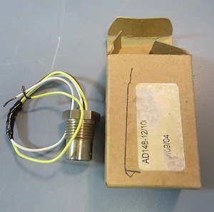 Cole-Parmer Instrument Temperature Switch SS 100F AD148-100F - Picture 1 of 5