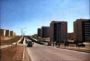 ULAN BATOR Ulaanbaatar Mongolei Mongolia Tunnel Passage Car Auto alter Mercedes - Picture 1 of 2