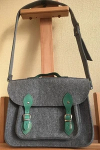 Never used, Felt Satchel/laptop bag, beautifully crafted, handmade - Picture 1 of 8