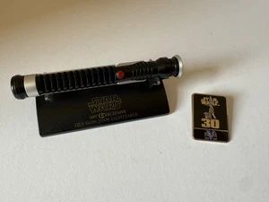 Réplicas maestras de Star Wars .45 QUI-GON JINN sable de luz SW-402 a escala - Imagen 1 de 3