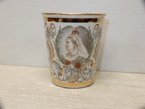 ANTIKE PORZELLAN TASSE KÖNIGIN VICTORIA DIAMANT JUBILÄUM - Bild 1 von 7