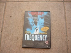 FREQUENCY-Dennis Quaid-Jim Caviezel-DVD-2000 New Line-112 Mins-Region 2 - Picture 1 of 3