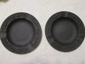 POSACENERE IN DIASPRO BASALTO NERO WEDGWOOD set di 2 BORDI UVA - Foto 1 di 6