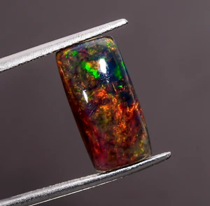 Piedra preciosa suelta de ópalo etíope negro natural forma radiante 3 quilates 15x8x4 mm - Imagen 1 de 3