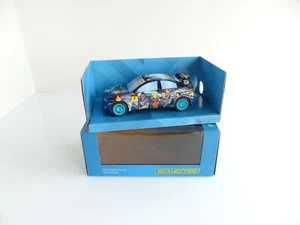 SCALEXTRIC C3962 VOITURE POUR CIRCUIT ROUTIER TEAM RALLY SPACE COMIC BOOK - Imagen 1 de 2