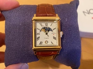 NOAH x TIMEX Moon Phase Watch Gold Brown Wristwatch Watch New Authentic - Picture 1 of 10