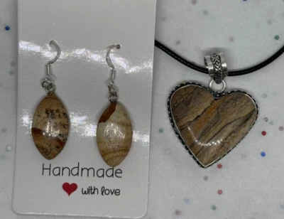 Conjunto de pingente e brinco de coração de pedra preciosa prata 925 com jaspe - Imagem 1 de 4