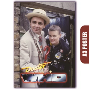 Doctor Who: 7th Doctor (Sylvester McCoy) & Ace (Sophie Aldred) (A3 Poster) - Foto 1 di 3