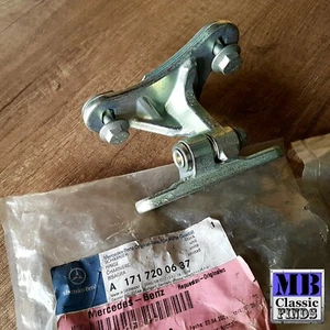 Genuine Mercedes Benz SLK R171 upper right door hinge SLK200 SLK350 1717200637 - Picture 1 of 4