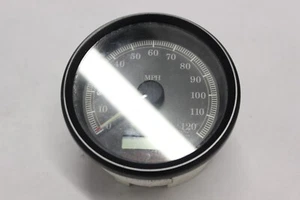 Speedometer 67349-04 (ON PART 67442-04) 2006 FLHT Harley Davidson Electraglide - Picture 1 of 7
