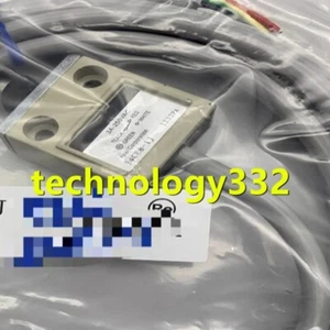 Interruptor de límite 14CE8-JKL-P016 #YT 1 PIEZA NUEVO - Imagen 1 de 1
