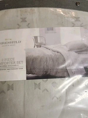 Mint Green Geometric Line Jacquard Comforter Set 2 pc - Threshold Twin/ XL Twin - Image 1 of 4