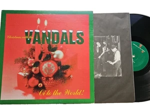 Vandals Oi To The World! Christmas With The Vandals KUNG FU 787621 US 1996 LP - Picture 1 of 10