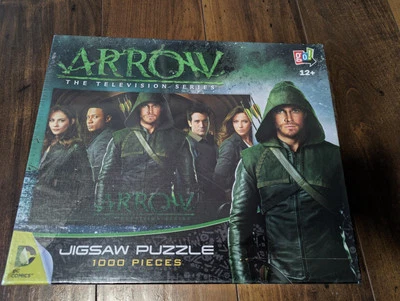 ARROW Television Series 1000 Piece Jigsaw Puzzle Go Games Green DC Comics New - Image 1 of 2