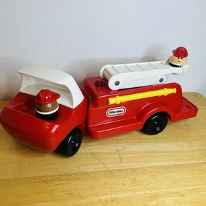 Little Tikes Vintage Fire Engine Truck Toy With 2 Figures - Picture 1 of 10