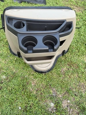 04-15 Ford Econoline Van E150 E250 E350 E450 Consola Portavasos EngCover OEM Bronceado Foto 1 de 4