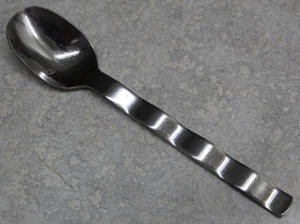 set of 1 TEASPOON buy up to 6 Farberware ROLLERCOASTER Stainless Flatware 6 5/8" - Picture 1 of 4