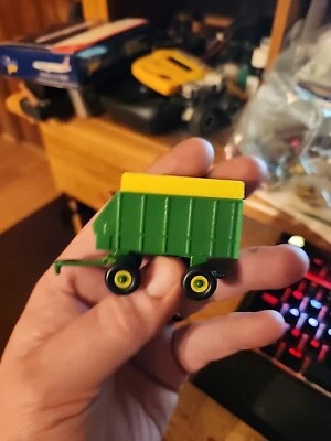 ERTL Green Farm Covered Hay Wagon 1:64 Trailer Cart Toy Metal & Plastic - Image 1 of 4