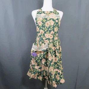 Women's Handmade Floral Lace Pleated Kitchen Apron - Picture 1 of 7