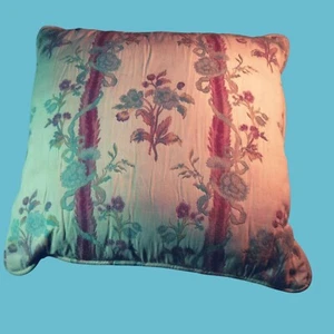 Vintage Floral Brocade Pattern Throw Pillow 1940s 16x16 Grannycore Cottage - Picture 1 of 4