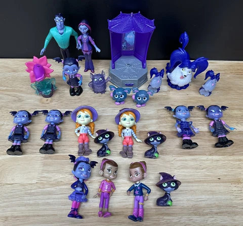 Disney Junior Vampirina Friends Family Lot FIGURES 20+ Pieces Cover