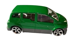 Grünes Druckguss Spielzeugauto Miniatur mit silbernen Rädern & grauer Verkleidung für Sammler O - Bild 1 von 5
