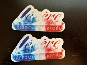 NEU Legere BLÄTTER 2 STCK OEM ROT WEISS BLAU AUFKLEBER SET - Bild 1 von 1