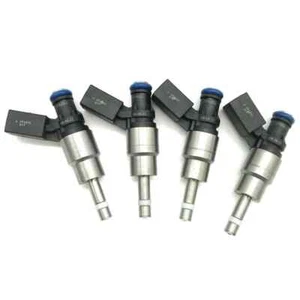 4PCS Iniettore 0261500011 per AUDI A4 8E2 A4 AVANT 8E5 2.0 FSI 02-04 - Foto 1 di 11