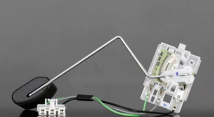 Fuel Pump Sender for 2003 2004 2005 Hyundai Getz / Click - Picture 1 of 2