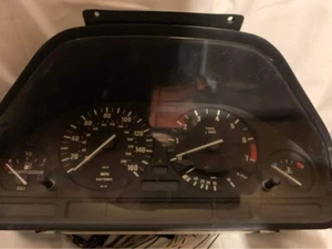 E34 BMW instrument cluster - Picture 1 of 3